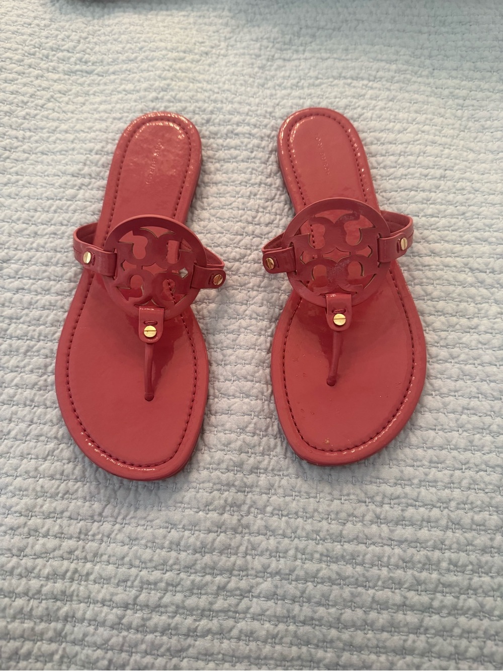 Tory Burch Coral Logo Thong Sandals